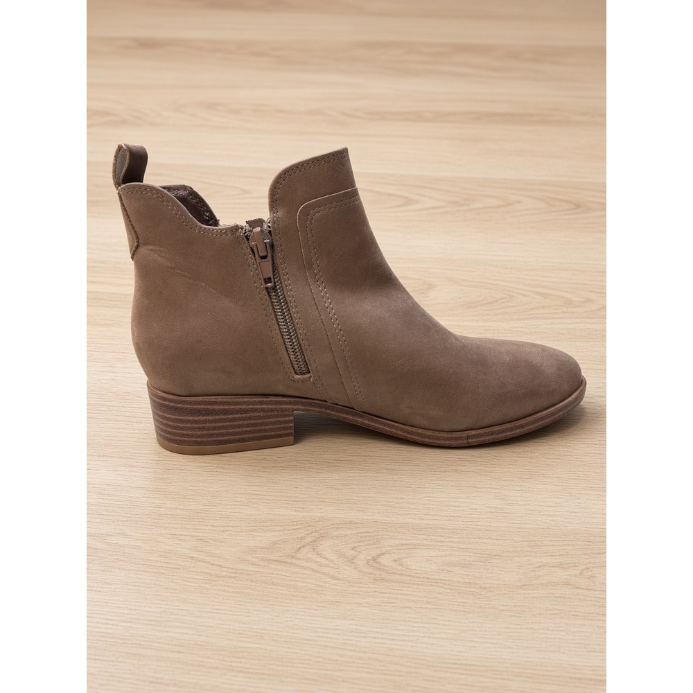 MIA Womens Taupe Faux Suede Ankle Booties Side Zip Stacked Block Heel Size 6.5 - Picture 3 of 7